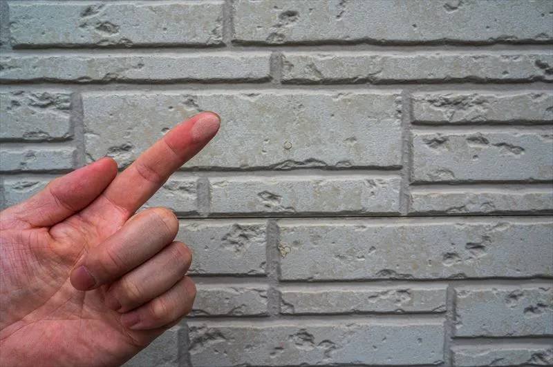 紫外線が外壁へ与える影響とは?