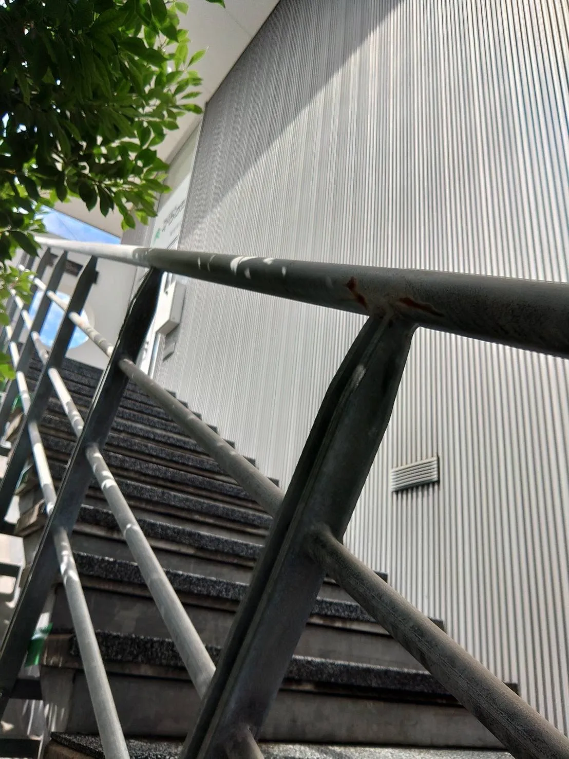 江東区　鉄部塗装　階段